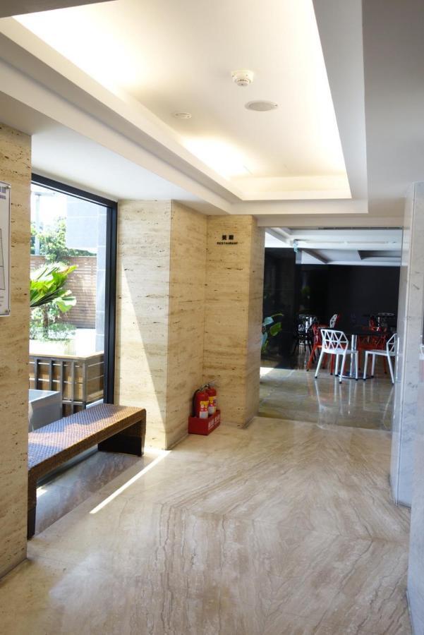 F Hotel Jian Csien Kültér fotó